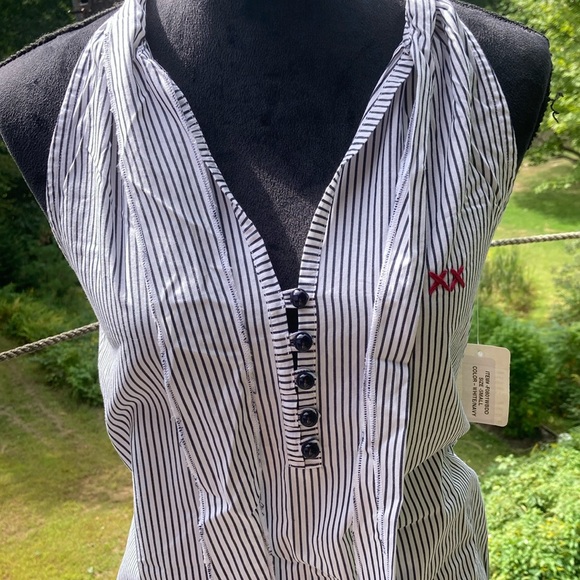 Dress - Picture 1 of 7